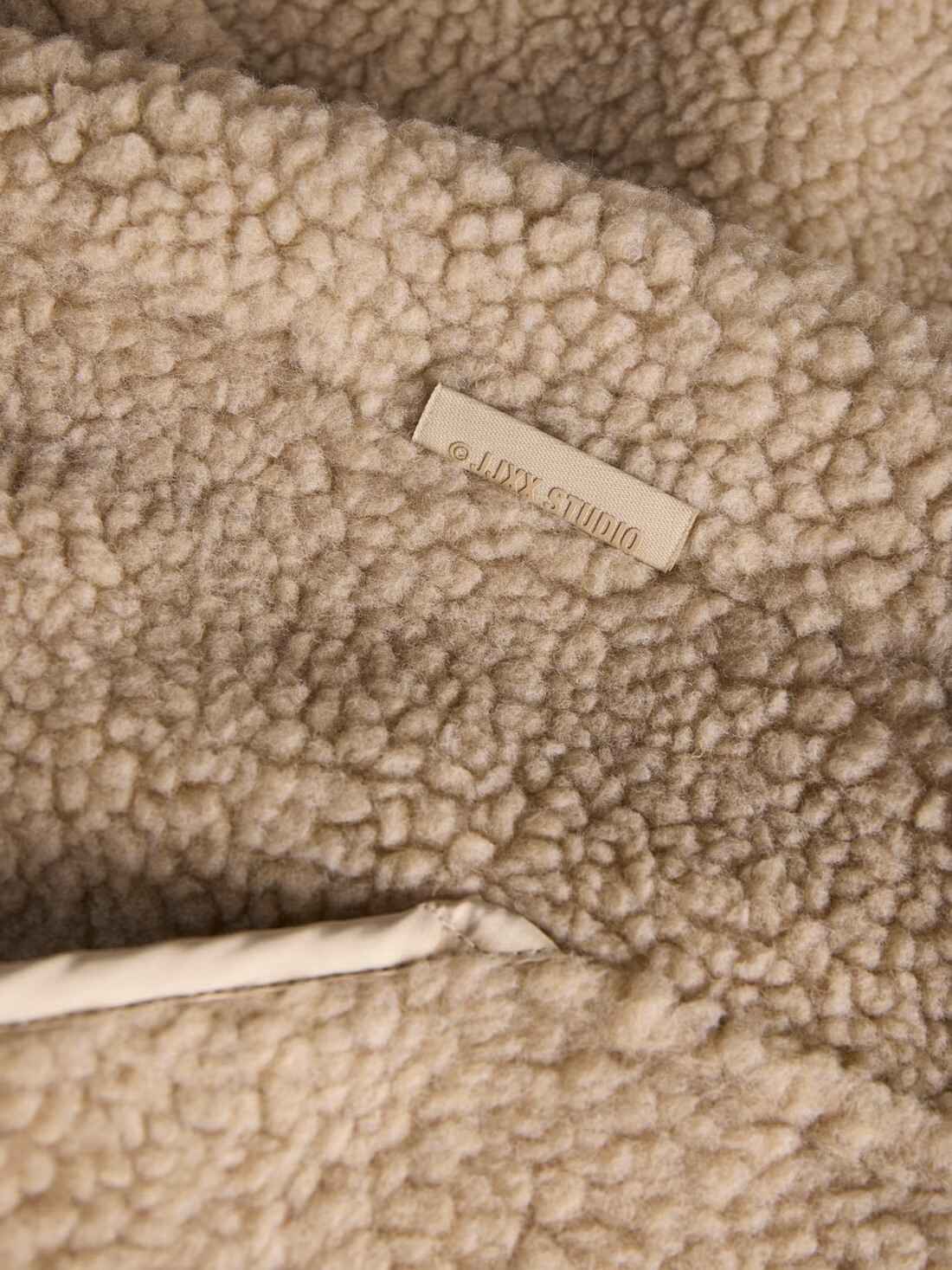 Colete - Image 6